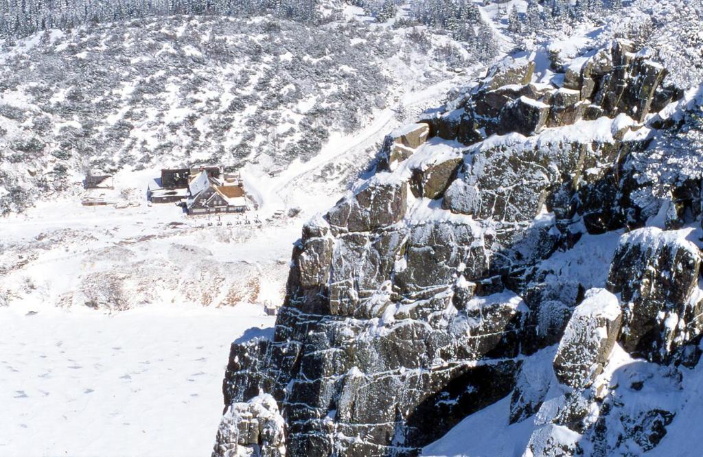 Schronisko Pttk Samotnia Albergue Karpacz Exterior foto